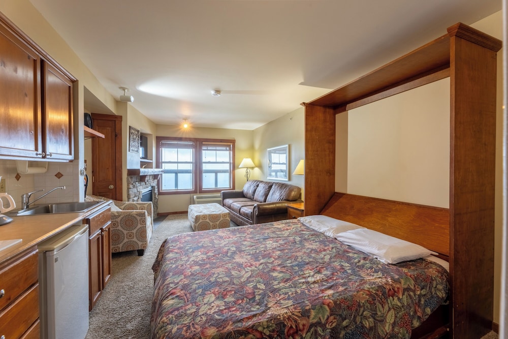 Rimfire Lodge - photo 11