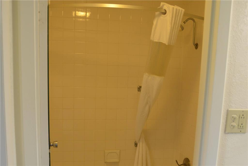 Days Inn by Wyndham Luray Shenandoah - photo 43