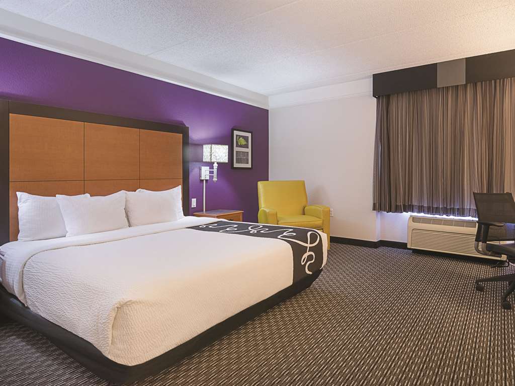 La Quinta Inn by Wyndham and Conference Center San Angelo - photo 16