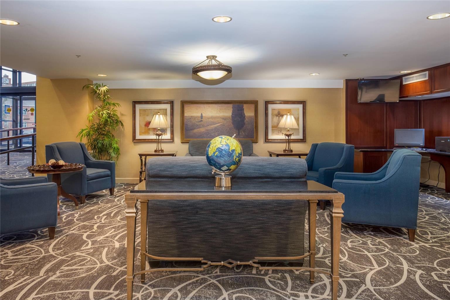 Arlington Court Suites a Clarion Collection Hotel - photo 63