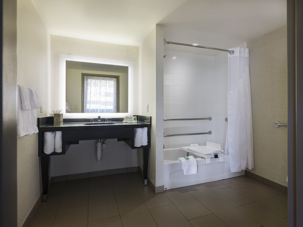 Holiday Inn Washington Capitol Natl Mall by IHG - photo 21