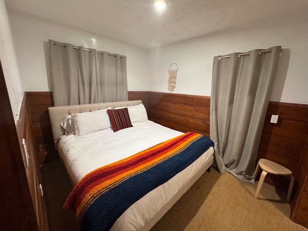 Three Pines Cabins Lodge - photo 20