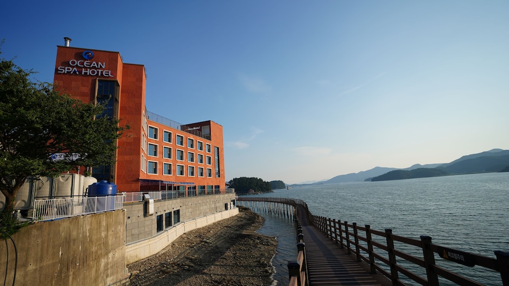 Ocean Spa Hotel in Goseong, South Korea