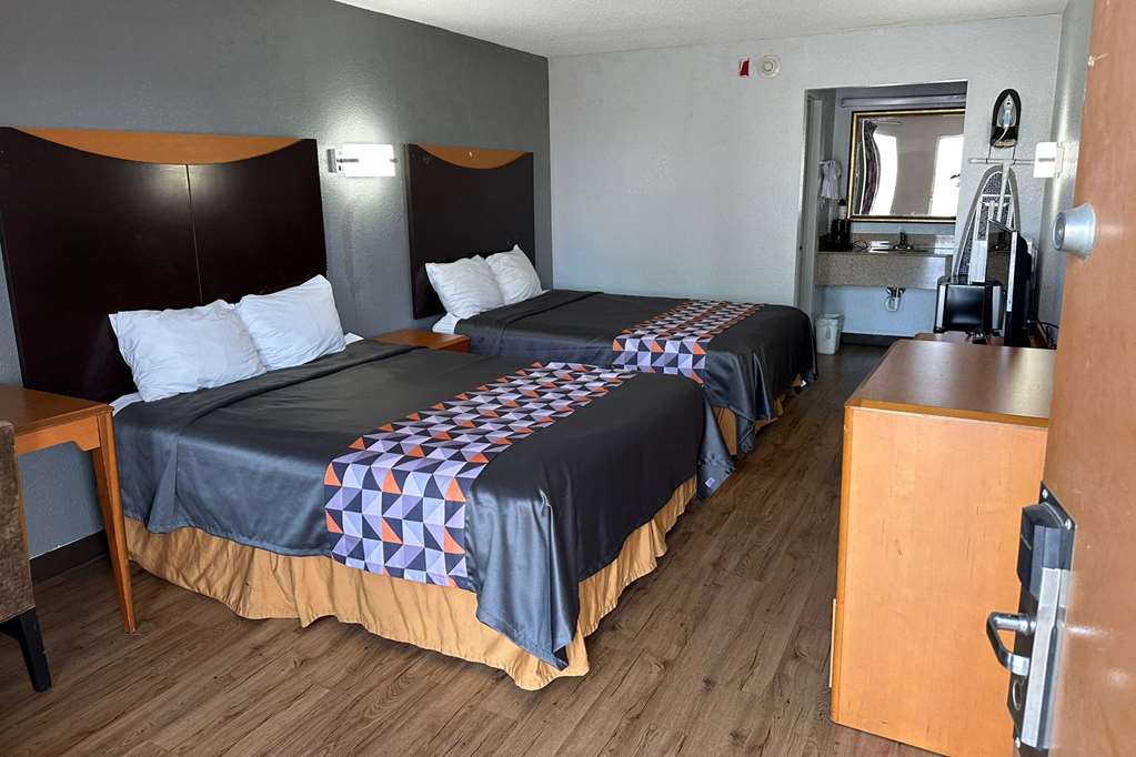 Rodeway Inn Hopkinsville Area - photo 15