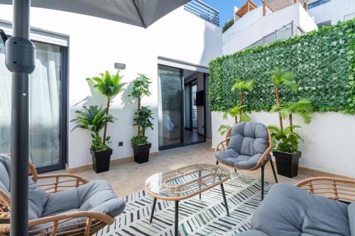 Maarif princesses Parking and private terrace — 4-Star Luxury Hotel in Casablanca, Morocco