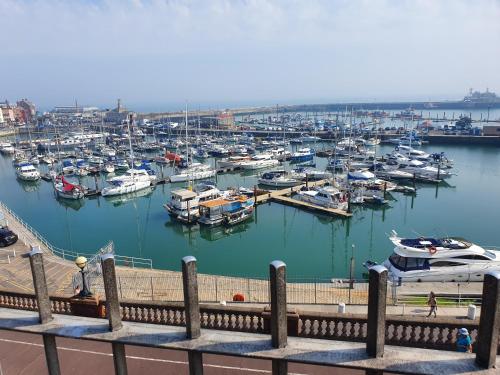 Marina Place — 4-Star Luxury Hotel in Ramsgate, United Kingdom