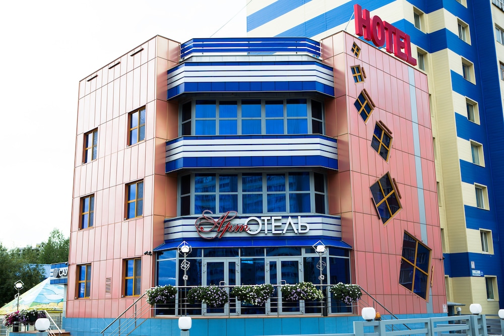 Art Hotel - carbon neutral hotel in Surgut