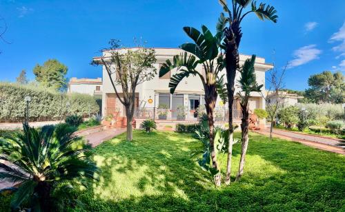 Villa Donna Toni — 4-Star Luxury Hotel in Carini, Italy