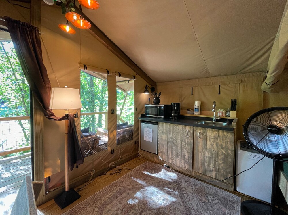 Emberglow Outdoor Resort - photo 90