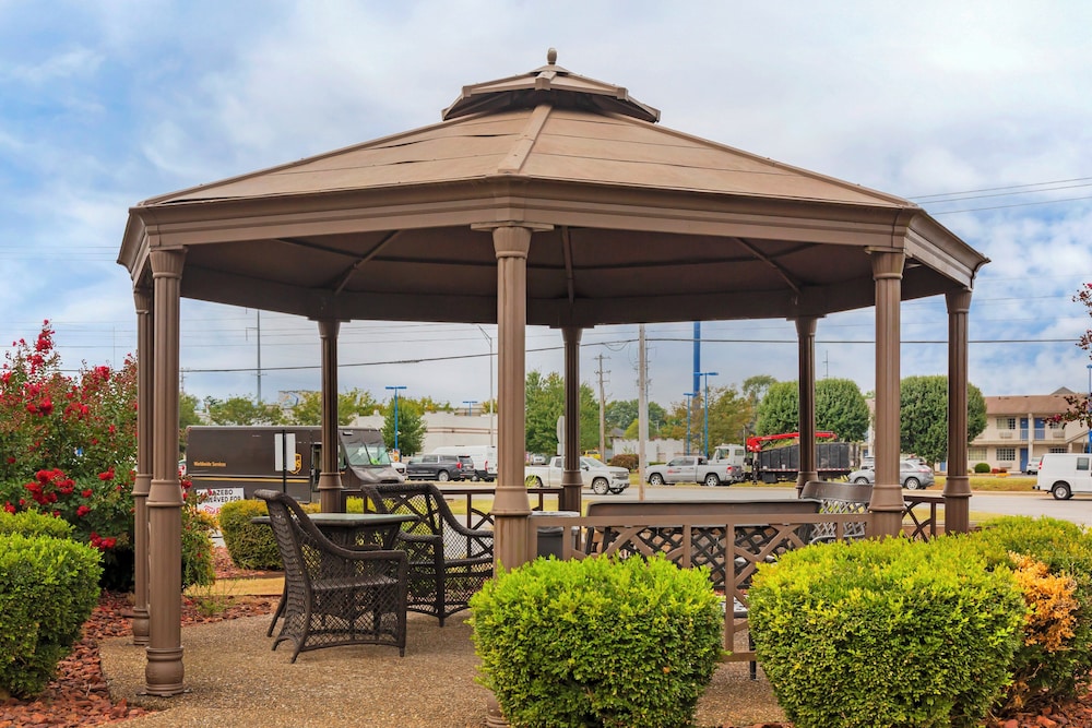 Red Roof Inn Bowling Green - photo 35