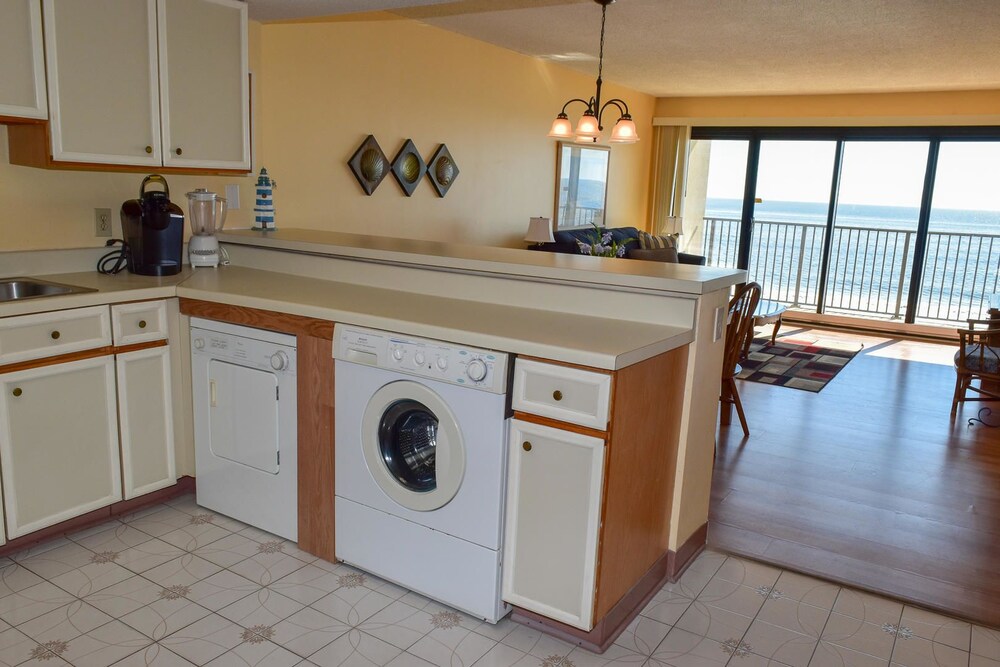 Springs Towers 405 3 Br Condo - photo 10