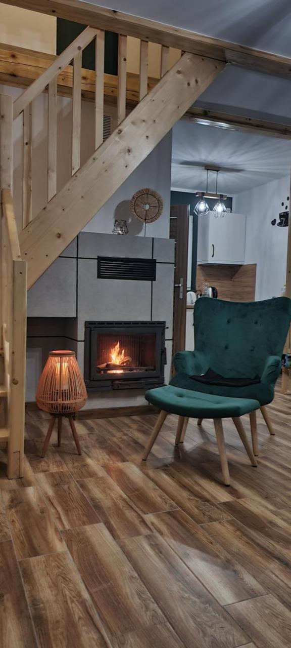 Domki Pod Lasem Gorce Z Kominkiem I Jacuzzi — hotel in Ochotnica Dolna