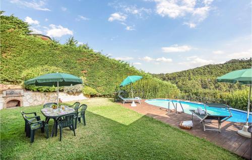 3 Bedroom Cozy Home In Massarosa — 4-Star Luxury Hotel in Massarosa, Italy