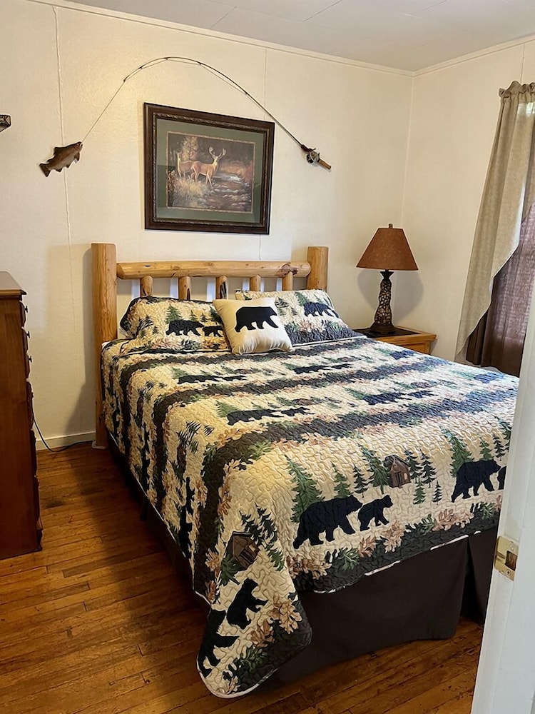 Cascade Motel - photo 17