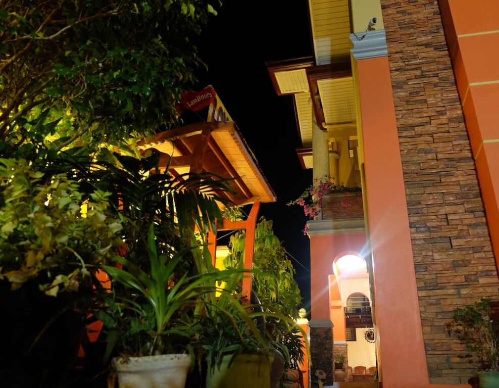 The Orange House Vigan Villa — 4-Star Luxury Hotel in Vigan, Philippines
