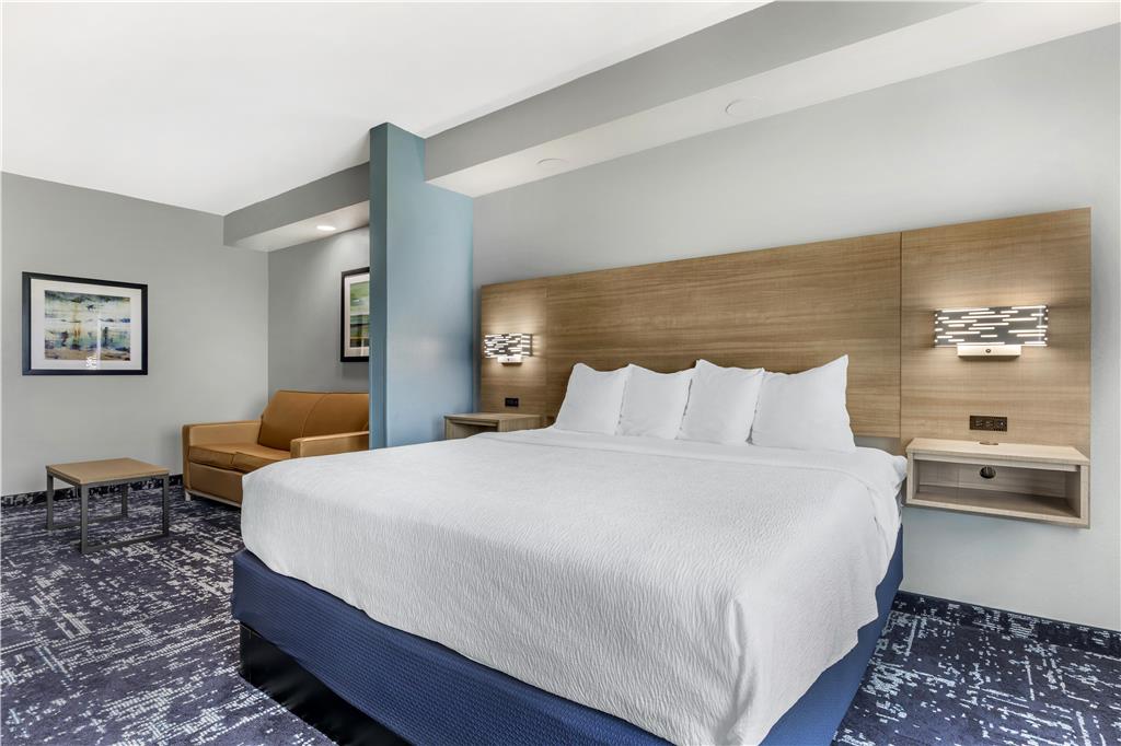 Best Western Plus Fort Worth Forest Hill Inn & Suites - photo 34