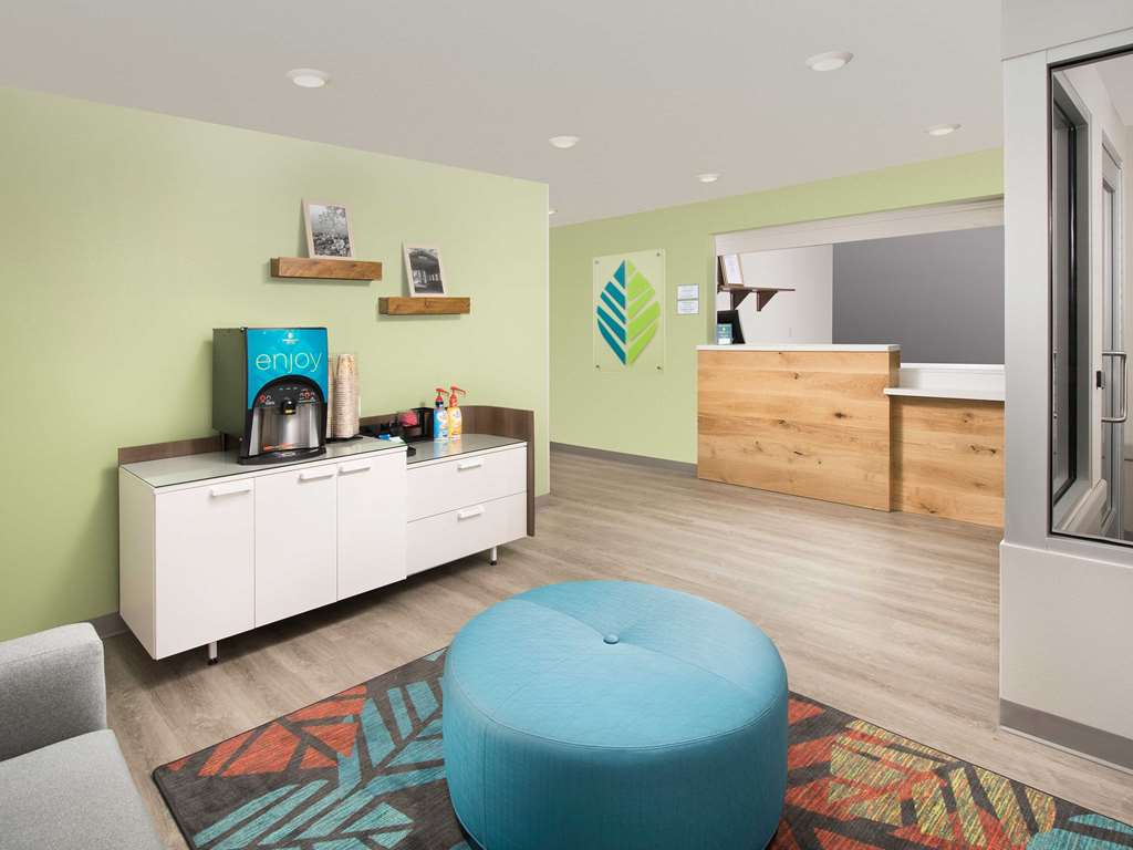 WoodSpring Suites Buford near Mall of Georgia Lake Lanier - photo 4