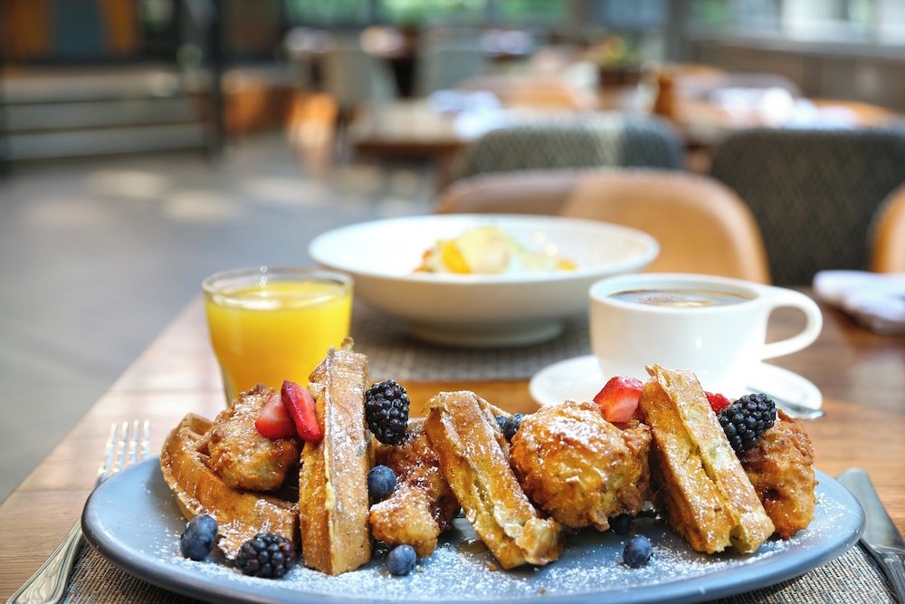 Crowne Plaza Atlanta Perimeter at Ravinia by IHG - photo 66