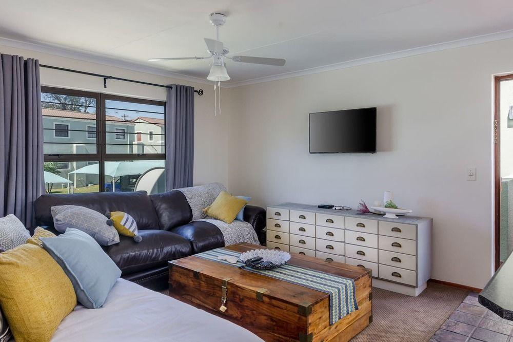 Waikiki Villa