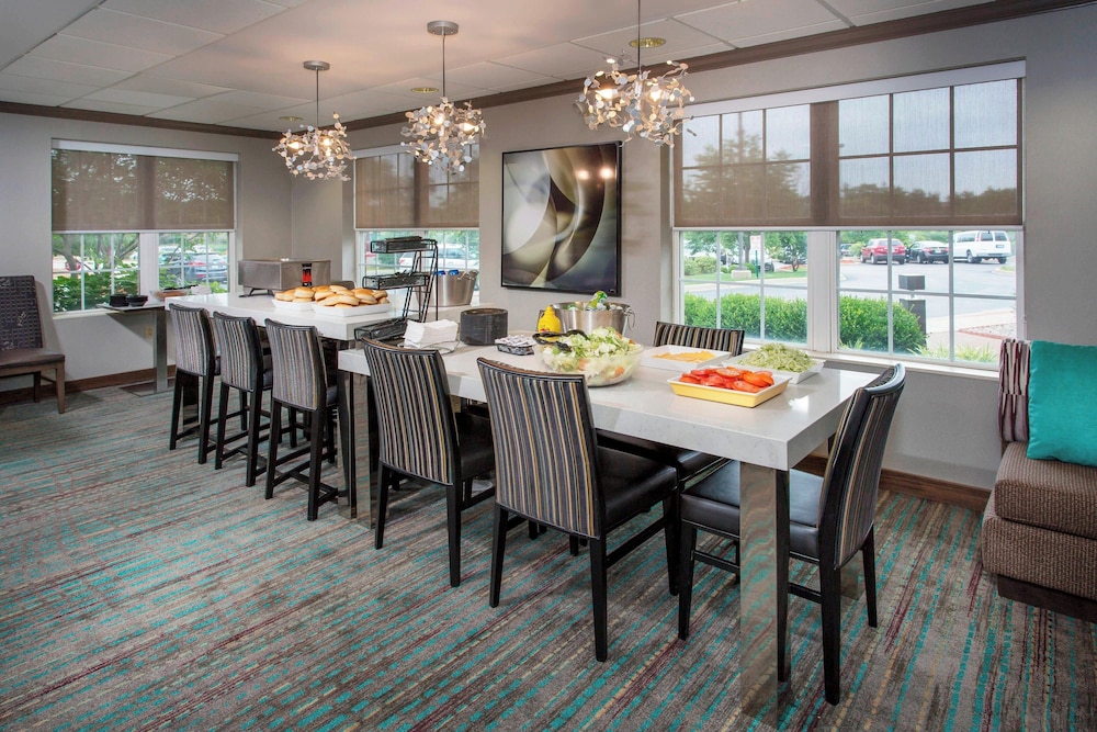 Residence Inn By Marriott Louisville Northeast - photo 20