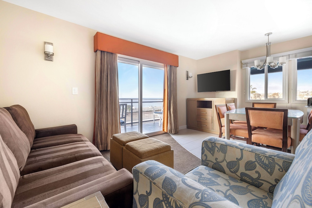Hilton Vacation Club Riviera Beach & Shores CA - photo 31