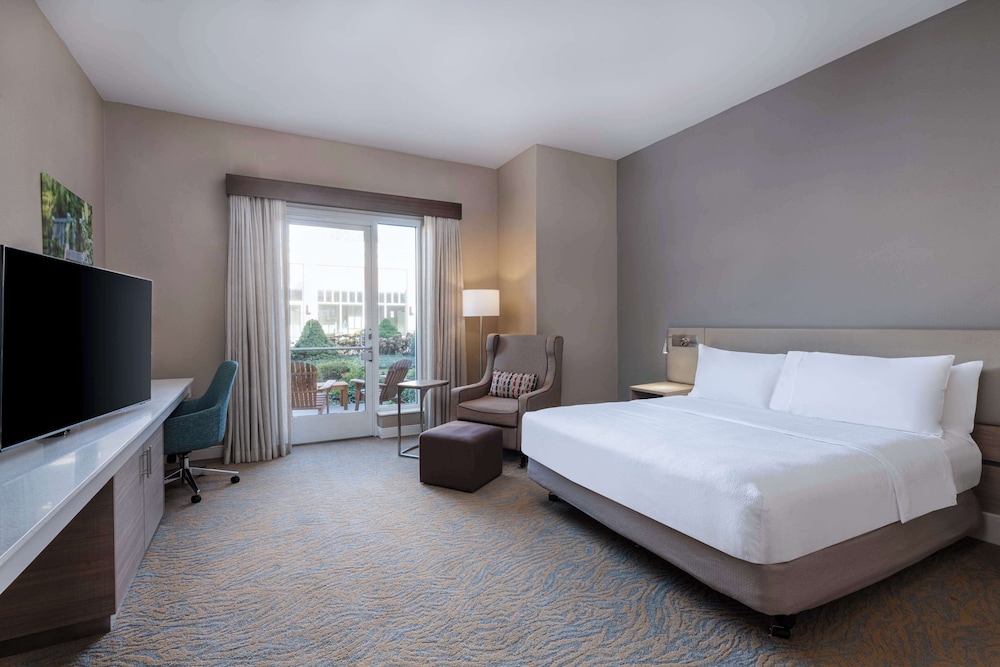 Hilton Garden Inn St. Charles - photo 20