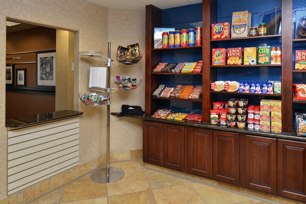 Hampton Inn & Suites Boise Meridian - photo 50