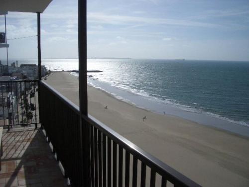 1ª Linea de Playa Espectaculares Vistas Garaje Wifi in Rota, Spain