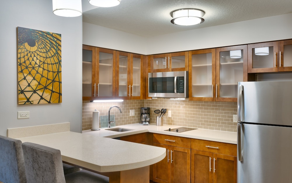 Staybridge Suites Gainesville I 75 by IHG - photo 13