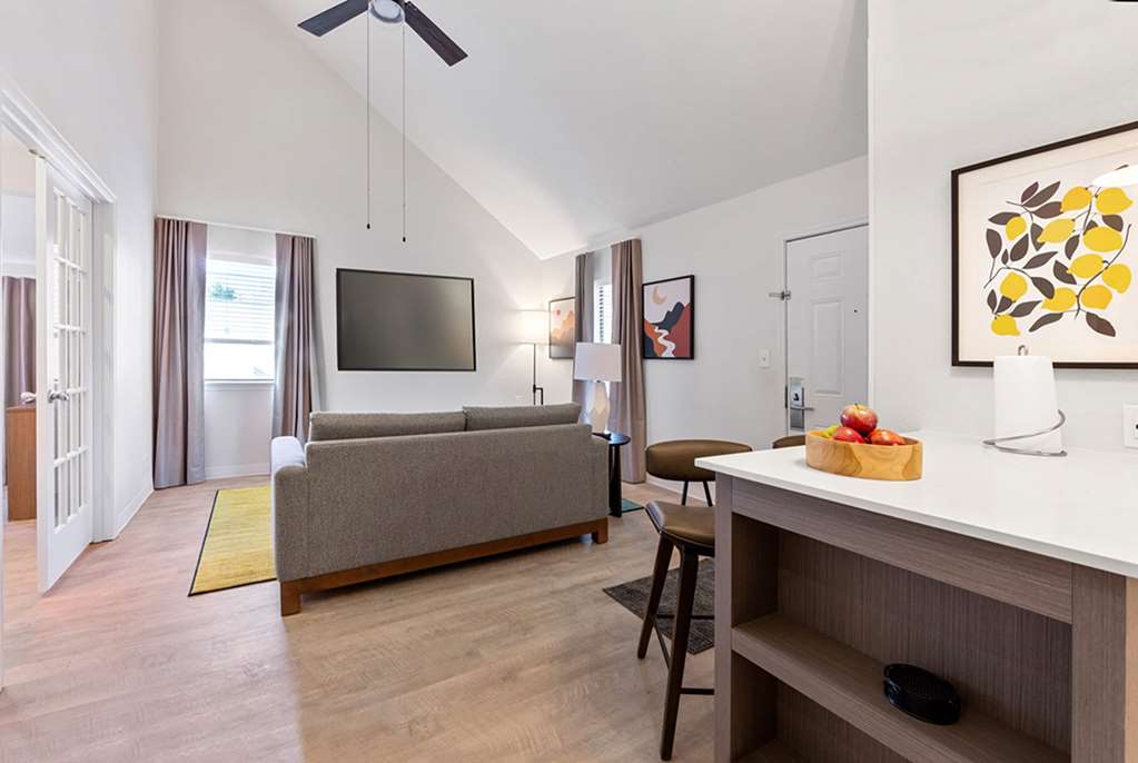 WaterWalk Extended Stay by Wyndham Atlanta Perimeter - photo 31
