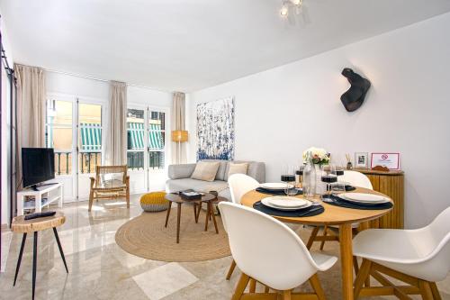 MalagaSunApts SanFrancisco City Center — 4-Star Luxury Hotel in Malaga, Spain