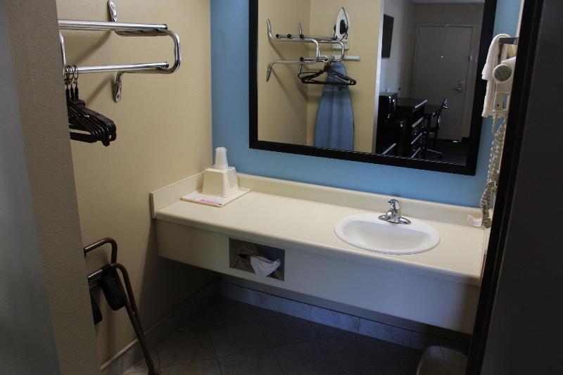 Motel6 Oklahoma City OK Frontier City - photo 31