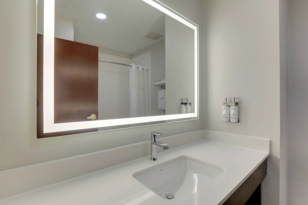 Holiday Inn Express Nicholasville by IHG - photo 31