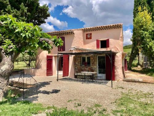 Cabanon provencal Verdon - carbon neutral hotel in Aups