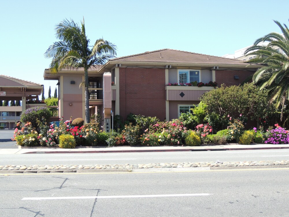Pacific Inn of Redwood City - photo 83
