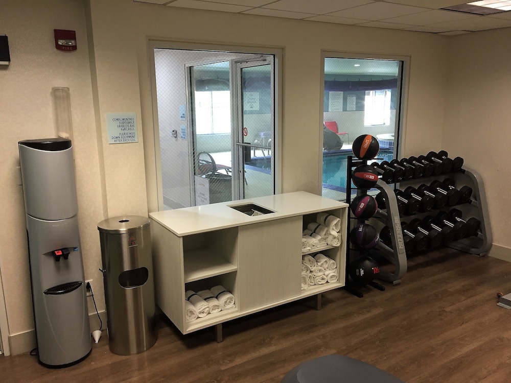 Holiday Inn Express Hotel & Suites Chattanooga Hixson by IHG - photo 42