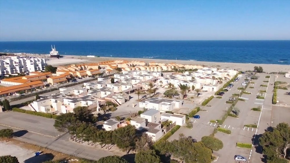 VVF Villages La Grande Plage Le Barcarès — hotel in Le Barcares