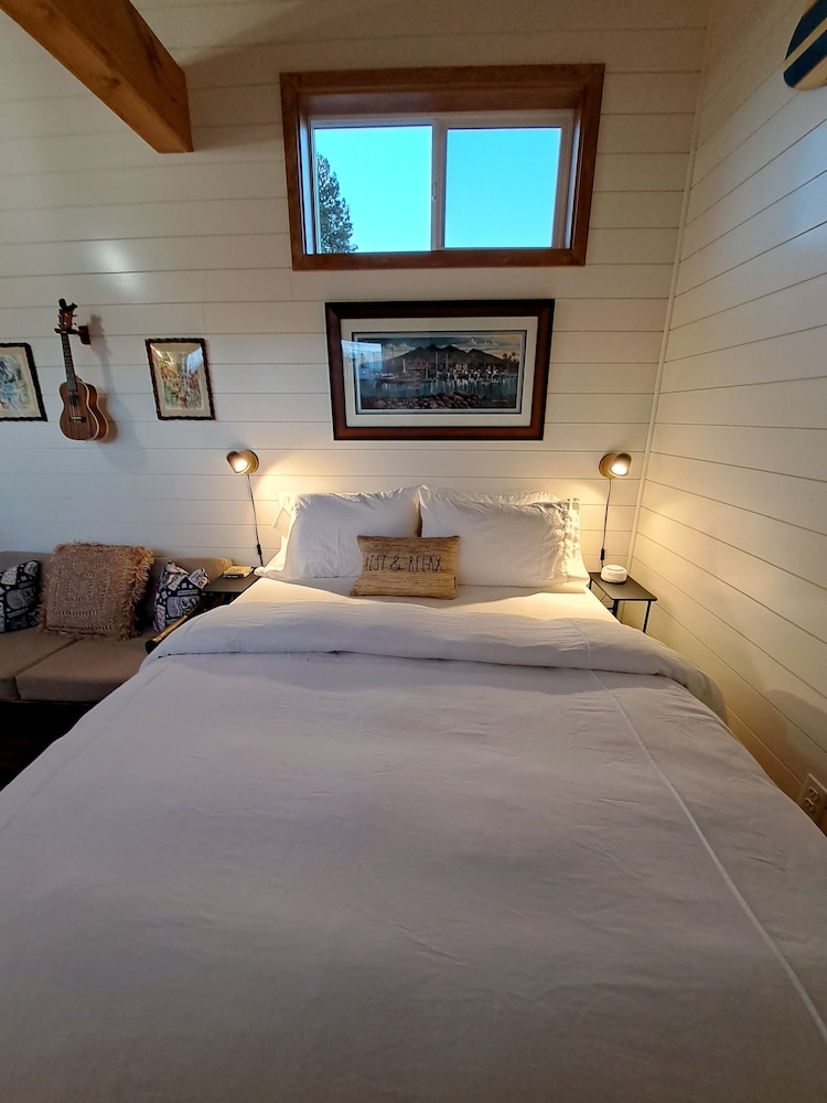 The Boutique Retreat - photo 22