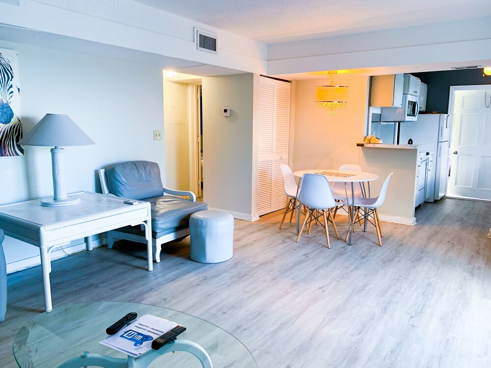 Coral Tides Resort - photo 33
