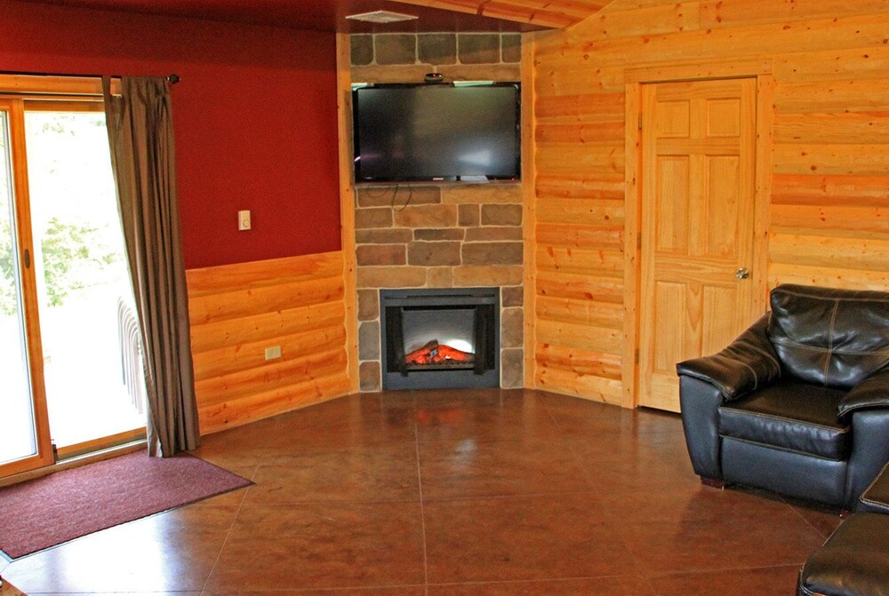 Acorns Resort - photo 11