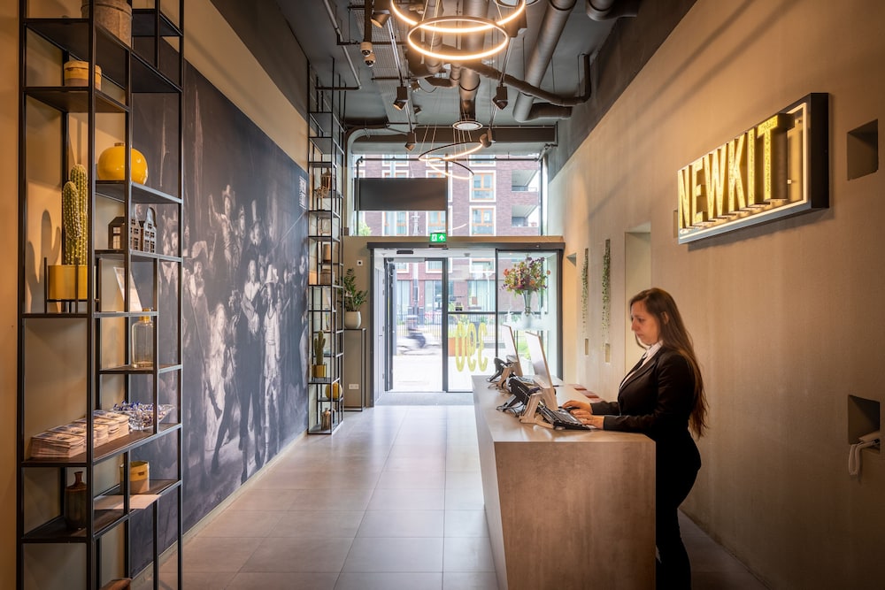 Hotel New Kit - carbon neutral hotel in Amsterdam