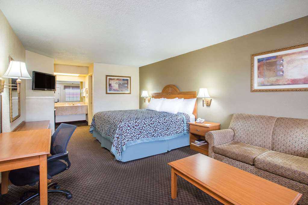 Days Inn by Wyndham Tallulah - photo 7