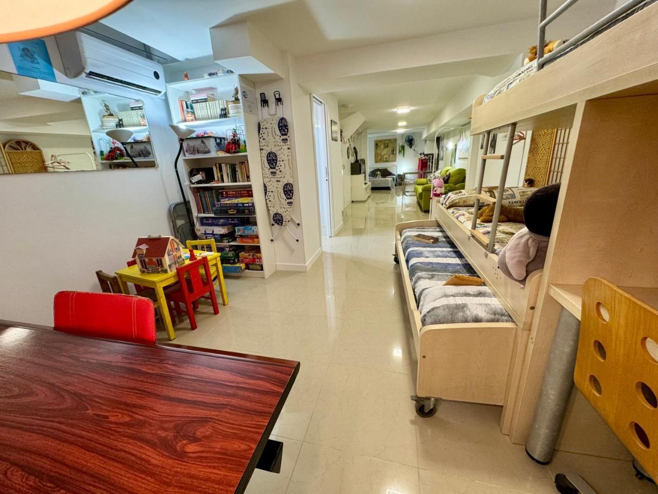 Badarosa House10min To Barcelona City&Nearto Beach — 4-Star Luxury Hotel in Badalona, Spain