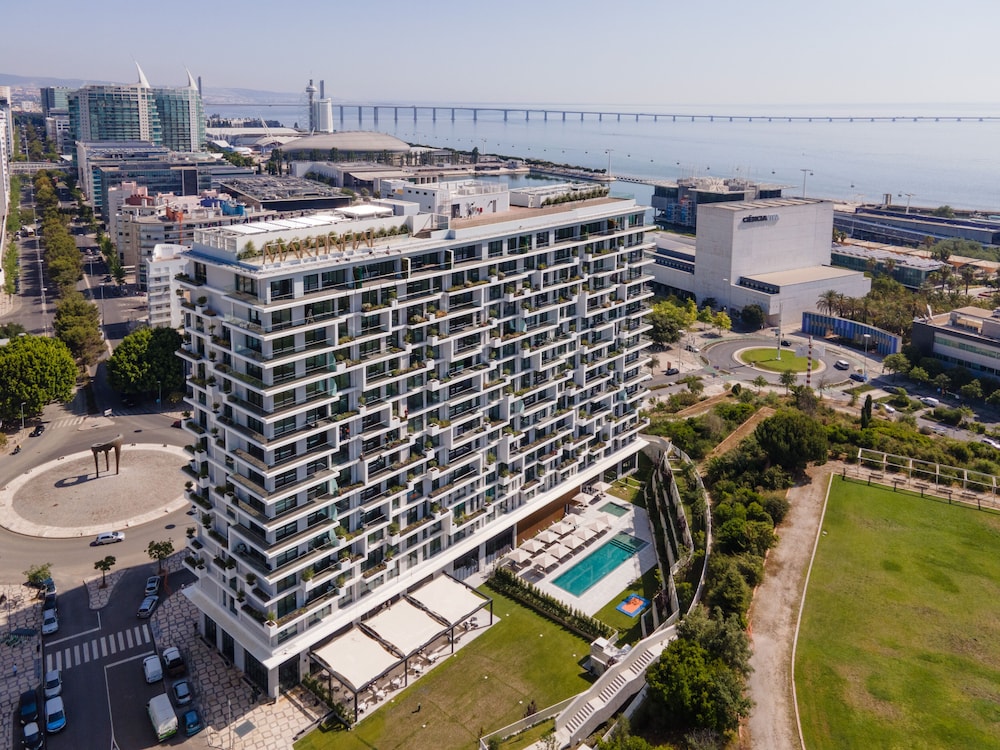 Martinhal Lisbon Oriente — 5-Star Luxury Hotel in Lisbon, Portugal