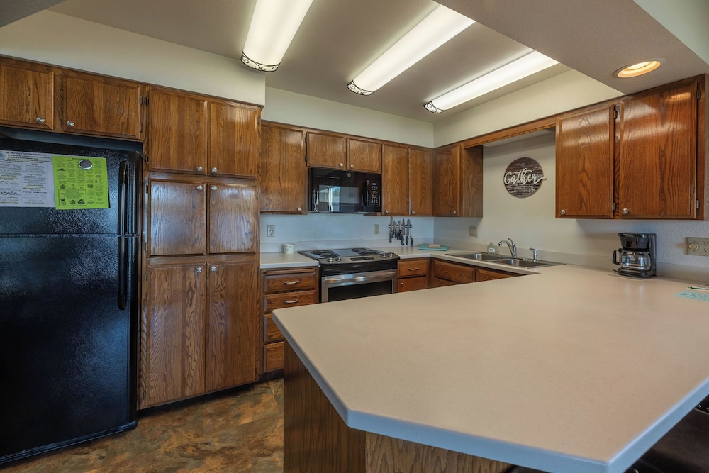 Pend Oreille Shores Resort E26 2 Br Condo - photo 16