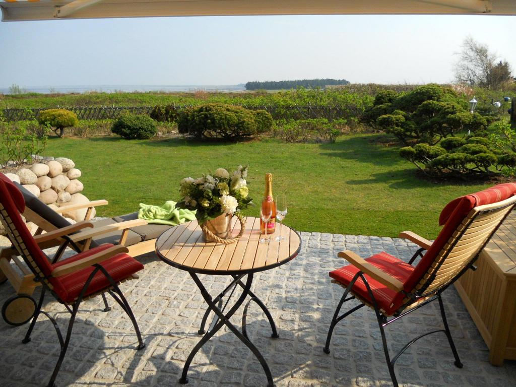 Ferienwohnung Sönshörn 8 Mitte — 4-Star Luxury Hotel in Sylt-Ost, Germany