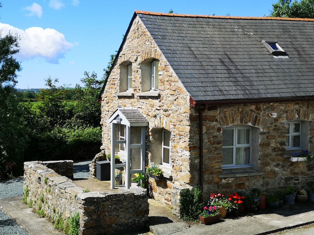 The Smithy — hotel in Llanerchymedd