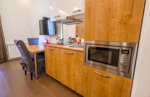 Luxury Apartments on Central Avenue