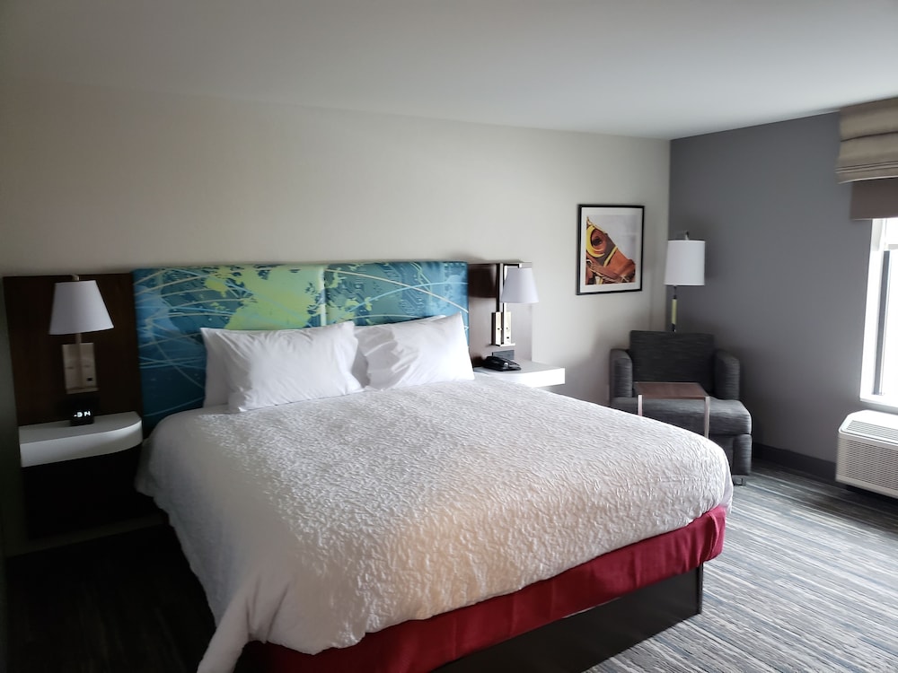 Hampton Inn Simpsonville - photo 5