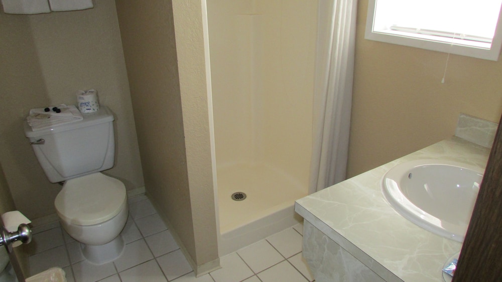 FairBridge Inn & Suites Leavenworth - photo 8